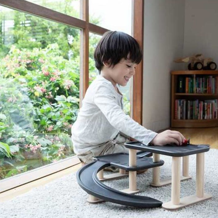 Race N Play Parking Garage