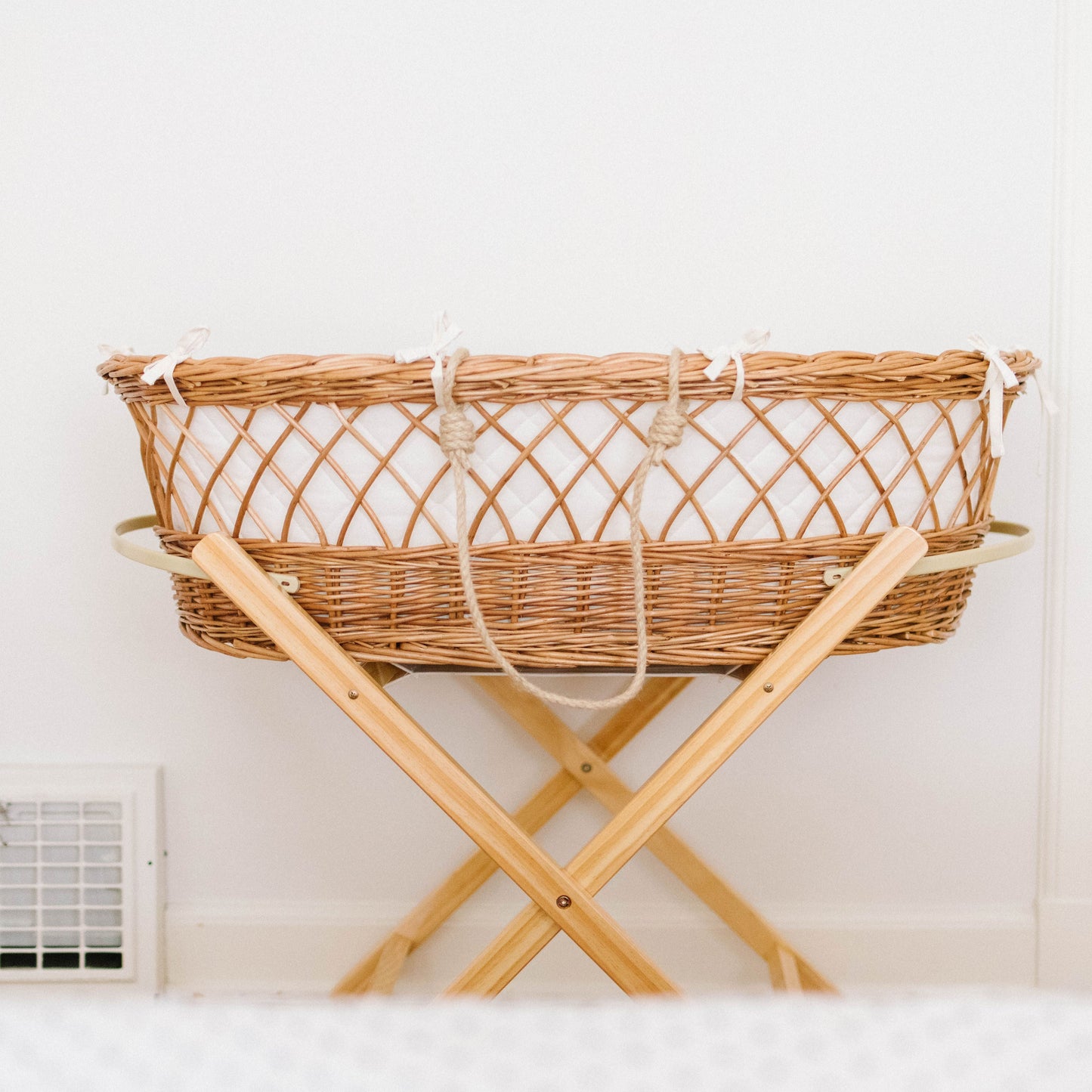 Natural Pine Stationary Bassinet Stand