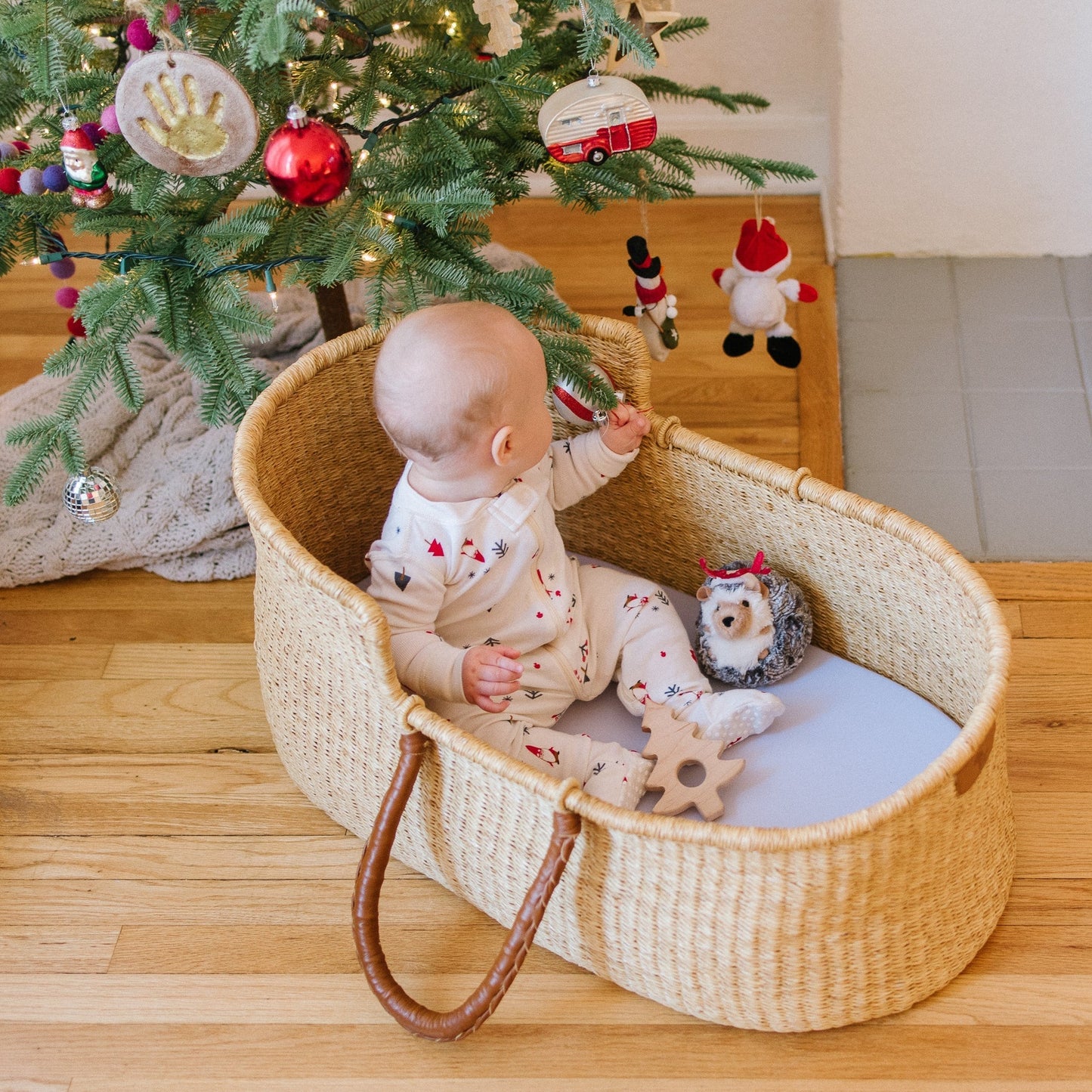 Natural Signature Bilia Bassinet