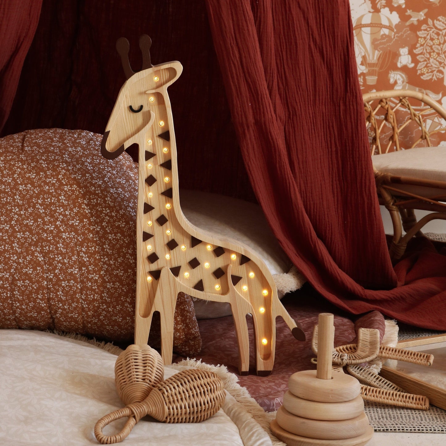 Little Lights Giraffe Lamp